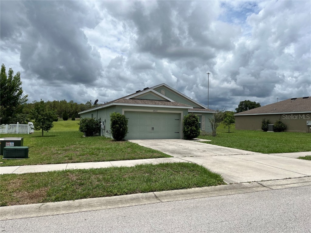 30525 Satinleaf Run Brooksville FL 34602 U8202107 image1