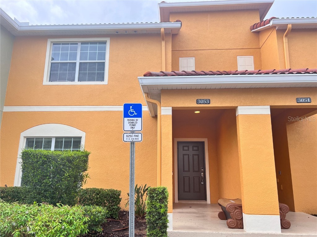 3053 Beach Palm Avenue Kissimmee FL 34747 S5084227 image1