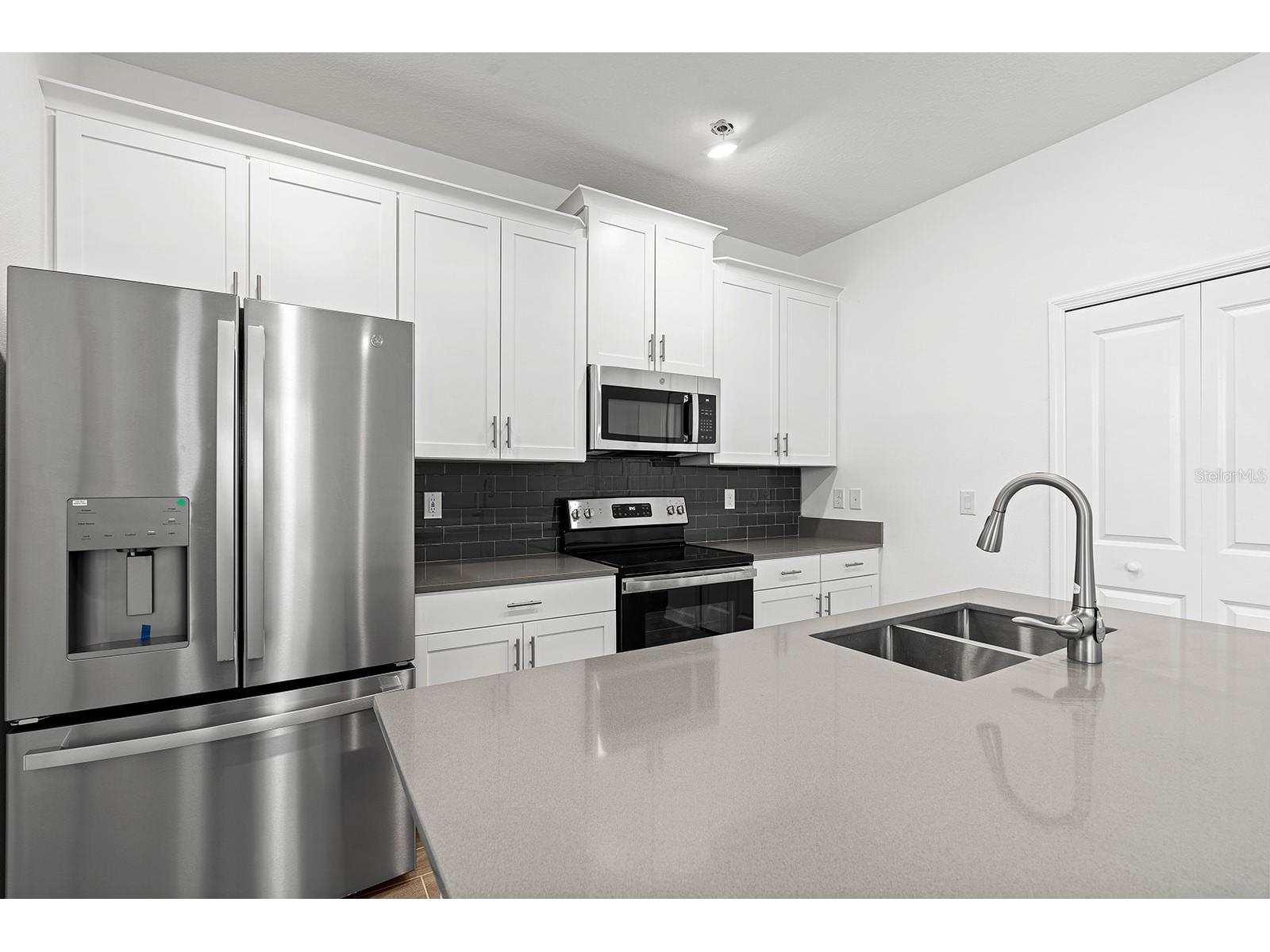 3053 Ella Way Saint Cloud FL 34771 O6408355 image14