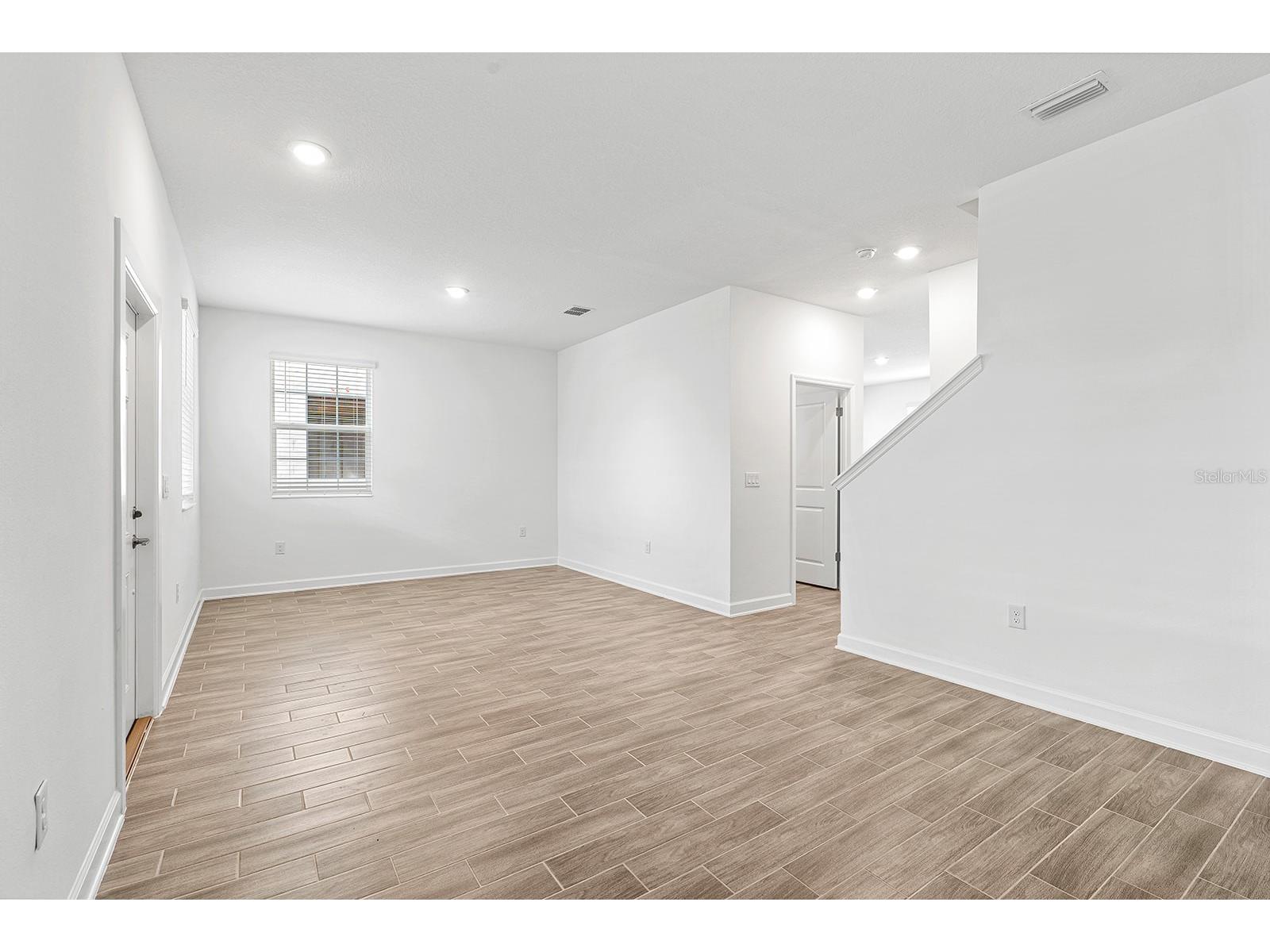 3053 Ella Way Saint Cloud FL 34771 O6408355 image3