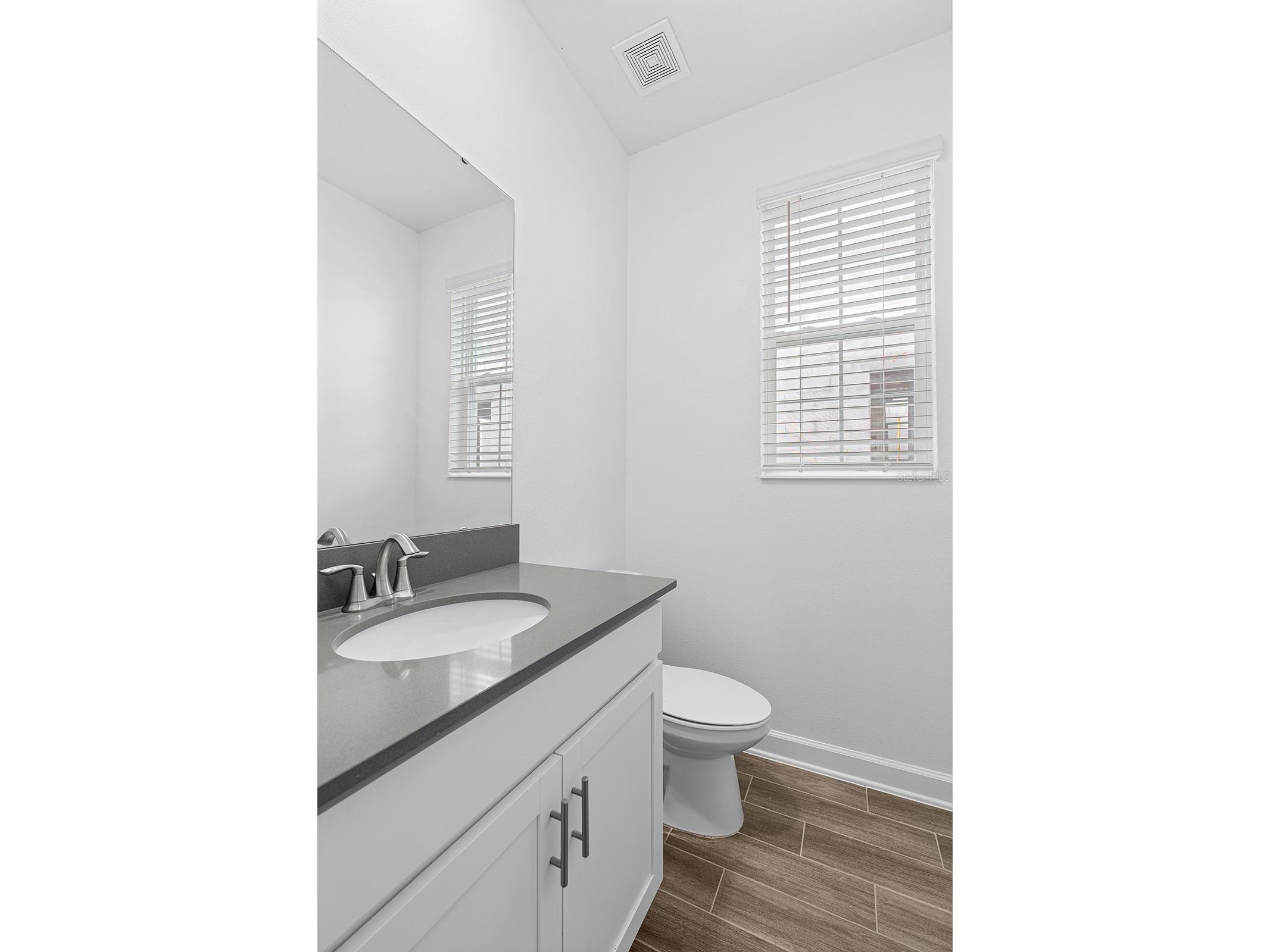 3053 Ella Way Saint Cloud FL 34771 O6408355 image8