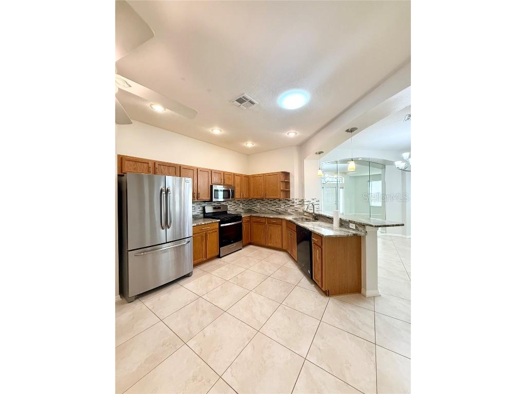 30533 Lettingwell Circle Wesley Chapel FL 33543 TB8426655 image11