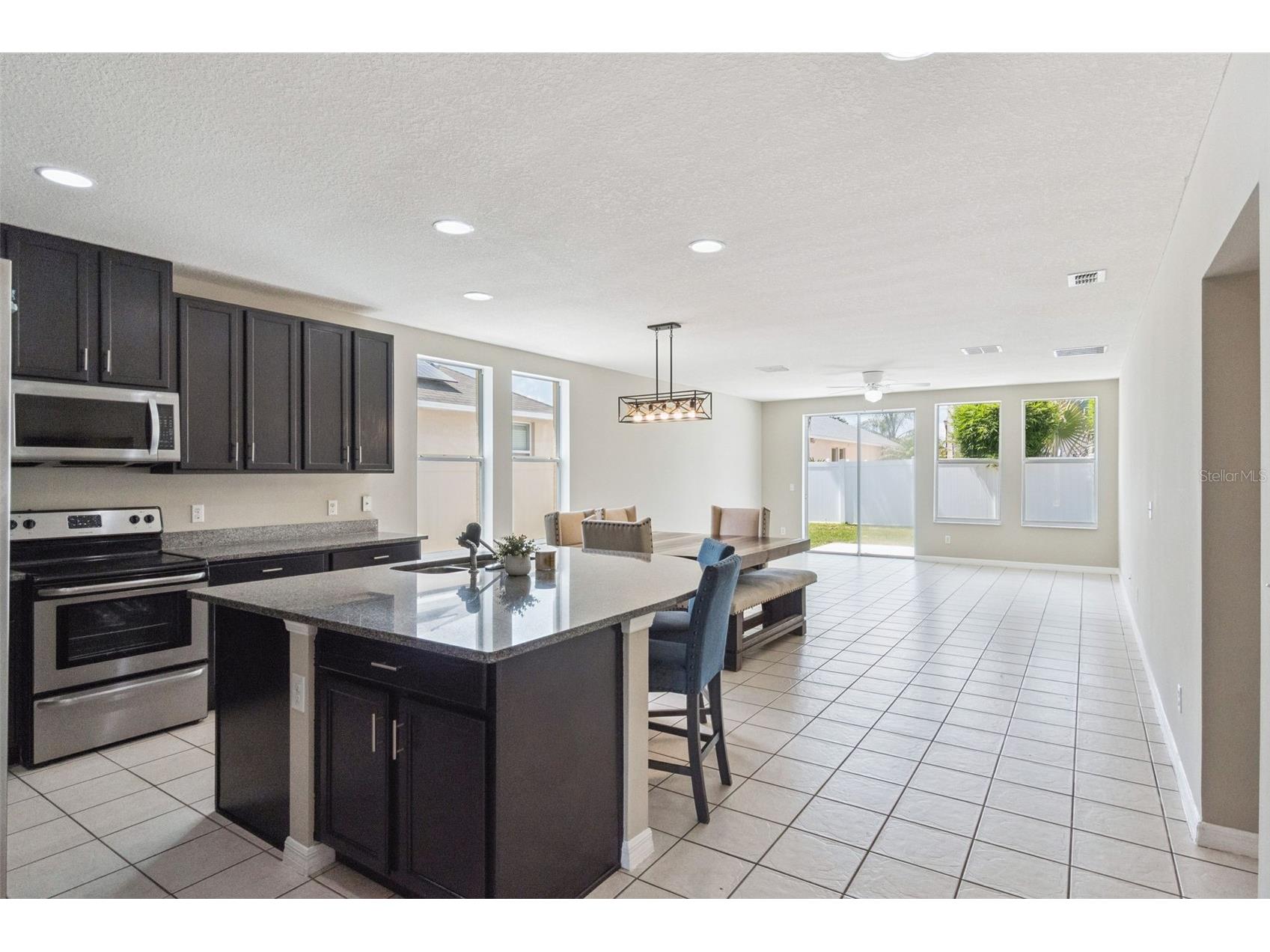 3054 Cameron Drive Kissimmee FL 34743 O6409819 image2