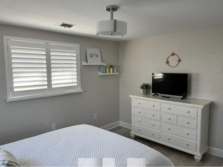 3054 Lockwood Terrace Sarasota FL 34231 A4631021 image19