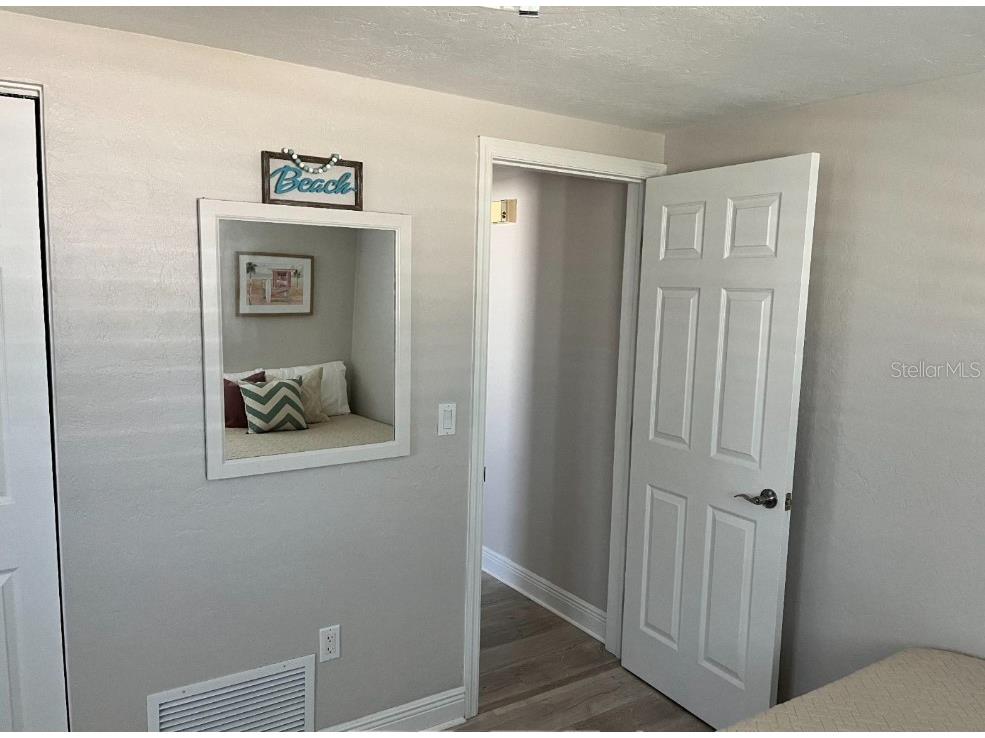 3054 Lockwood Terrace Sarasota FL 34231 A4631021 image25