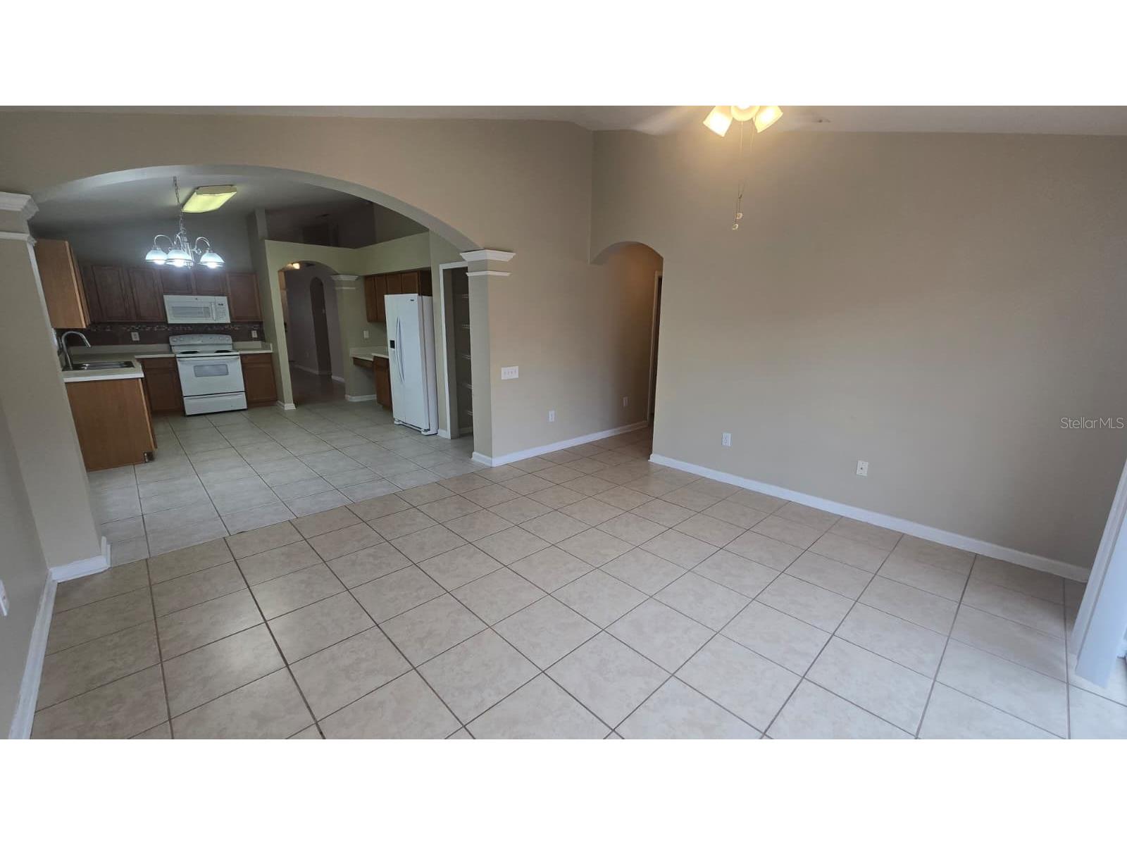 30548 Lanesborough Circle Wesley Chapel FL 33543 TB8460241 image3