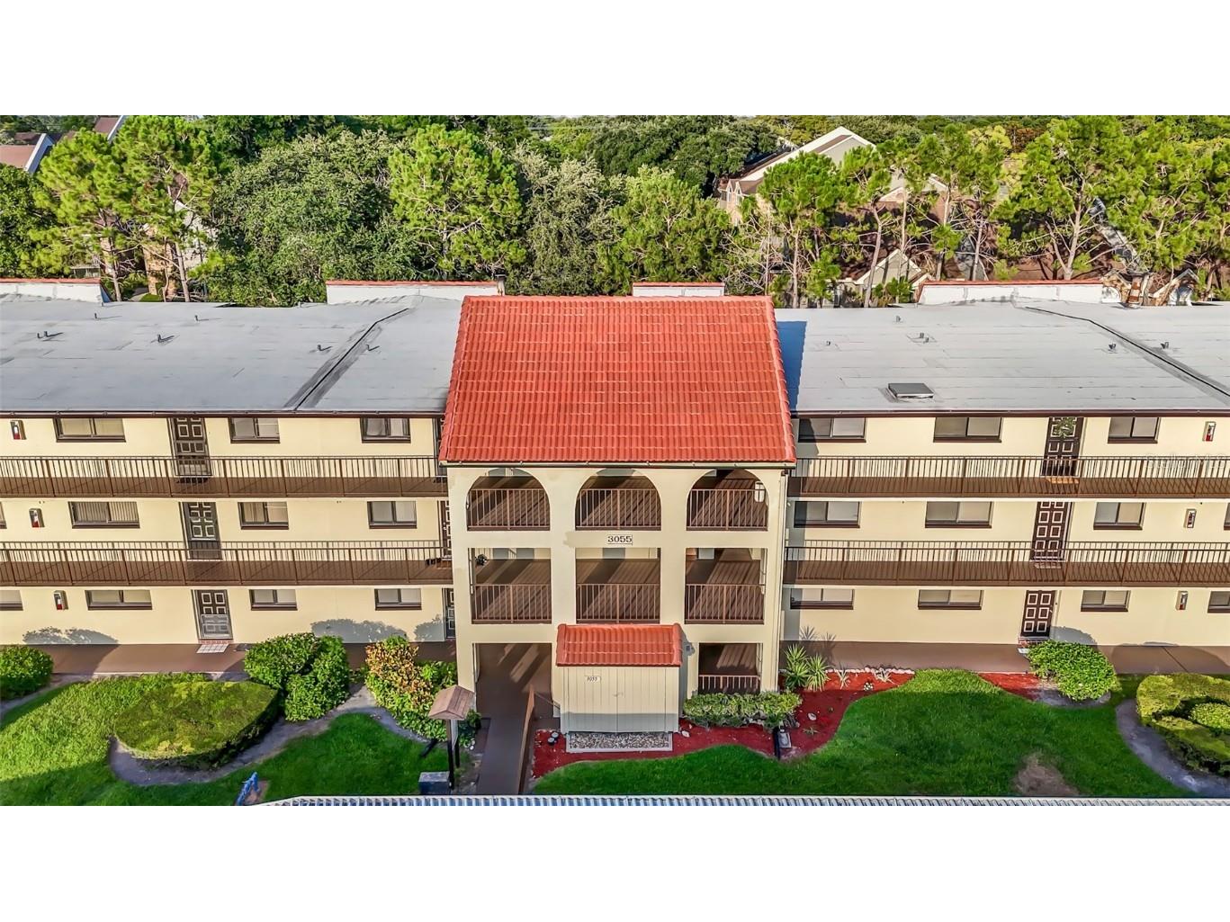 3055 Casa Del Sol Circle #104 Clearwater FL 33761 T3532615 image1