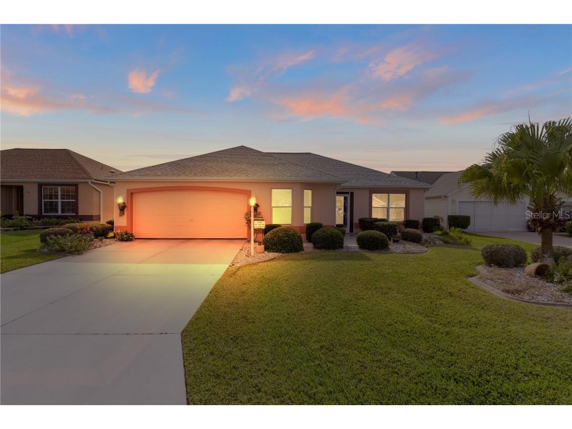 3056 Saint Thomas Lane The Villages FL 32162 G5076622 image1