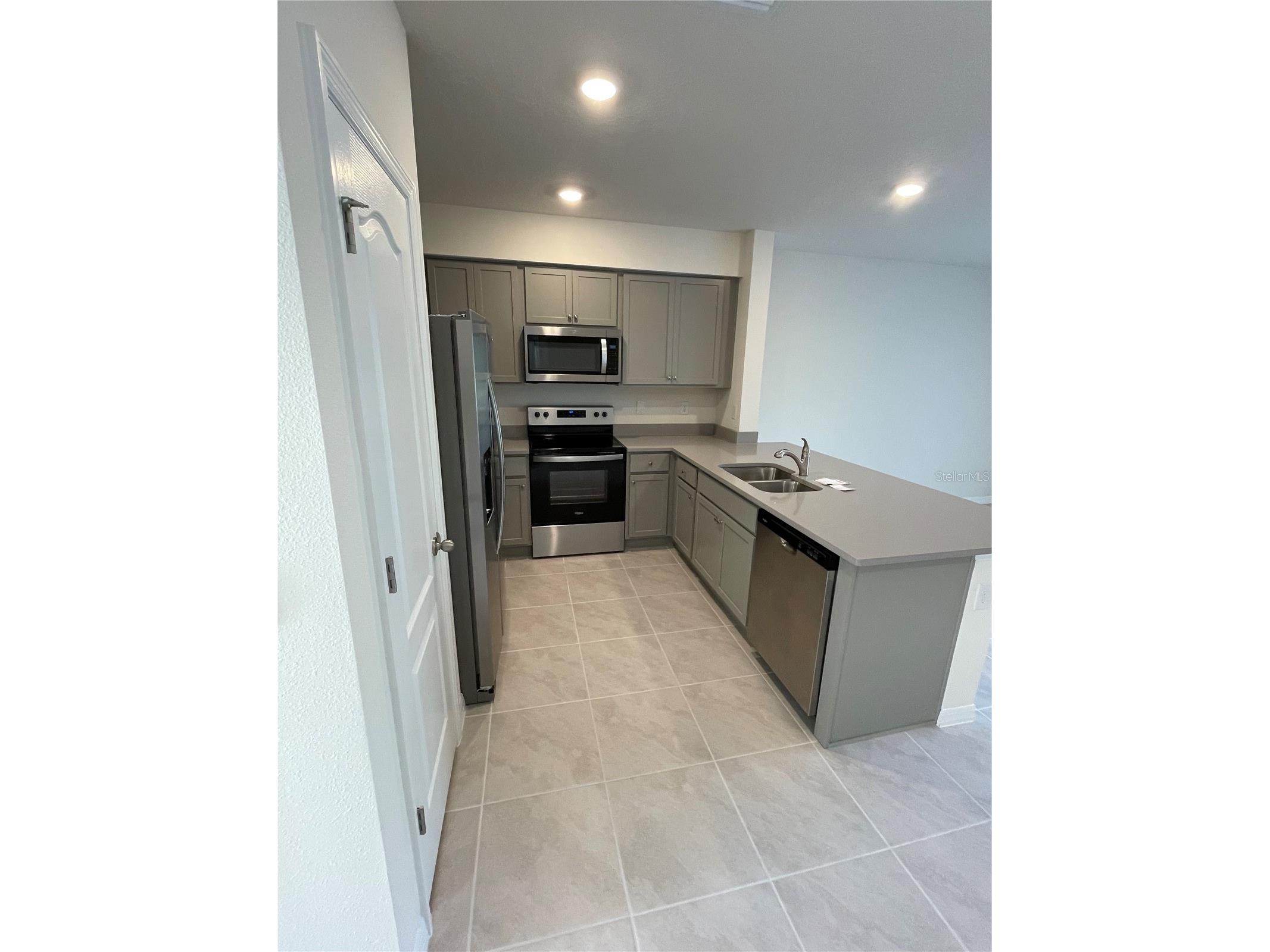3057 Canary Avenue Davenport FL 33837 O6413351 image4