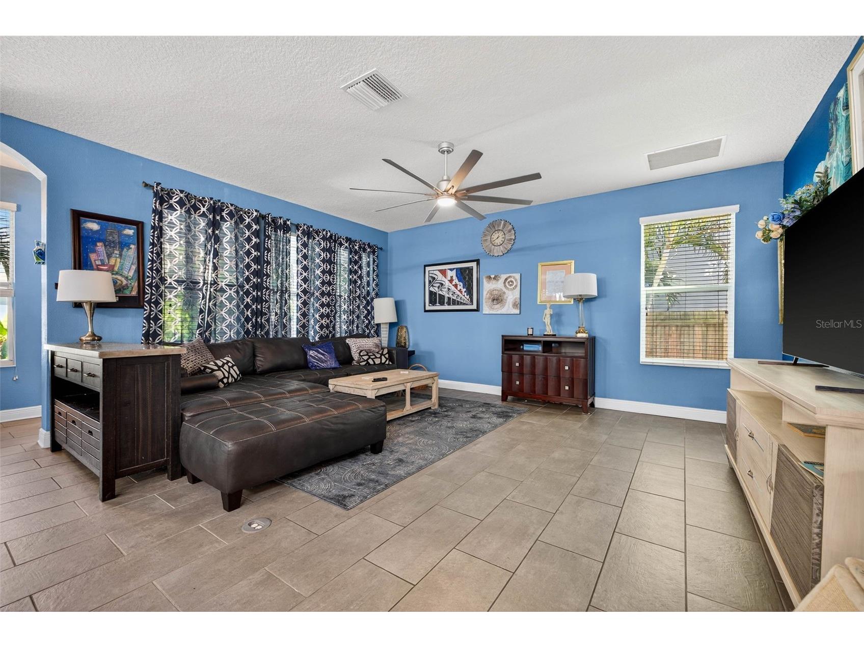 3059 3rd Avenue N Saint Petersburg FL 33713 TB8438067 image14