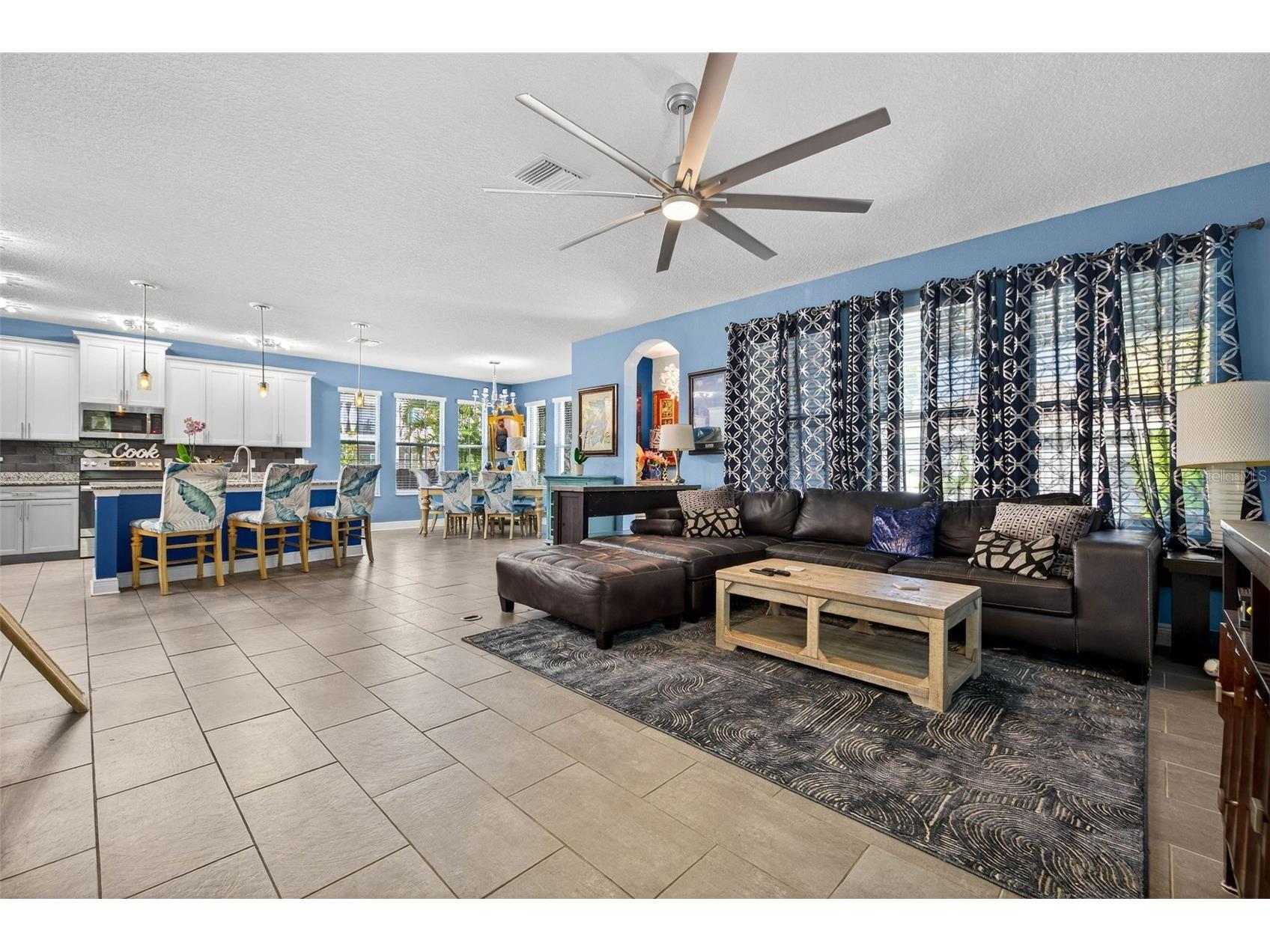 3059 3rd Avenue N Saint Petersburg FL 33713 TB8438067 image15