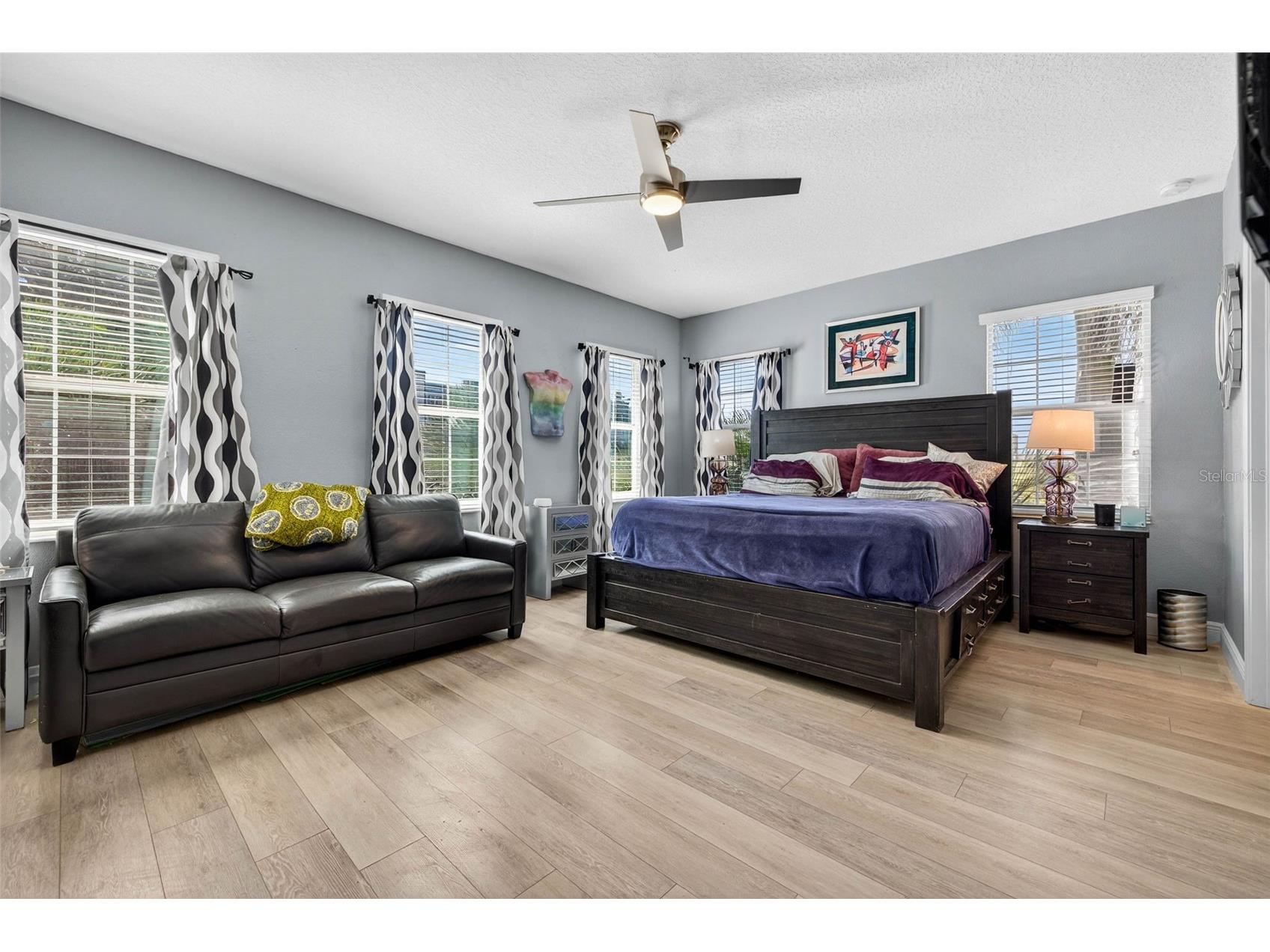 3059 3rd Avenue N Saint Petersburg FL 33713 TB8438067 image17