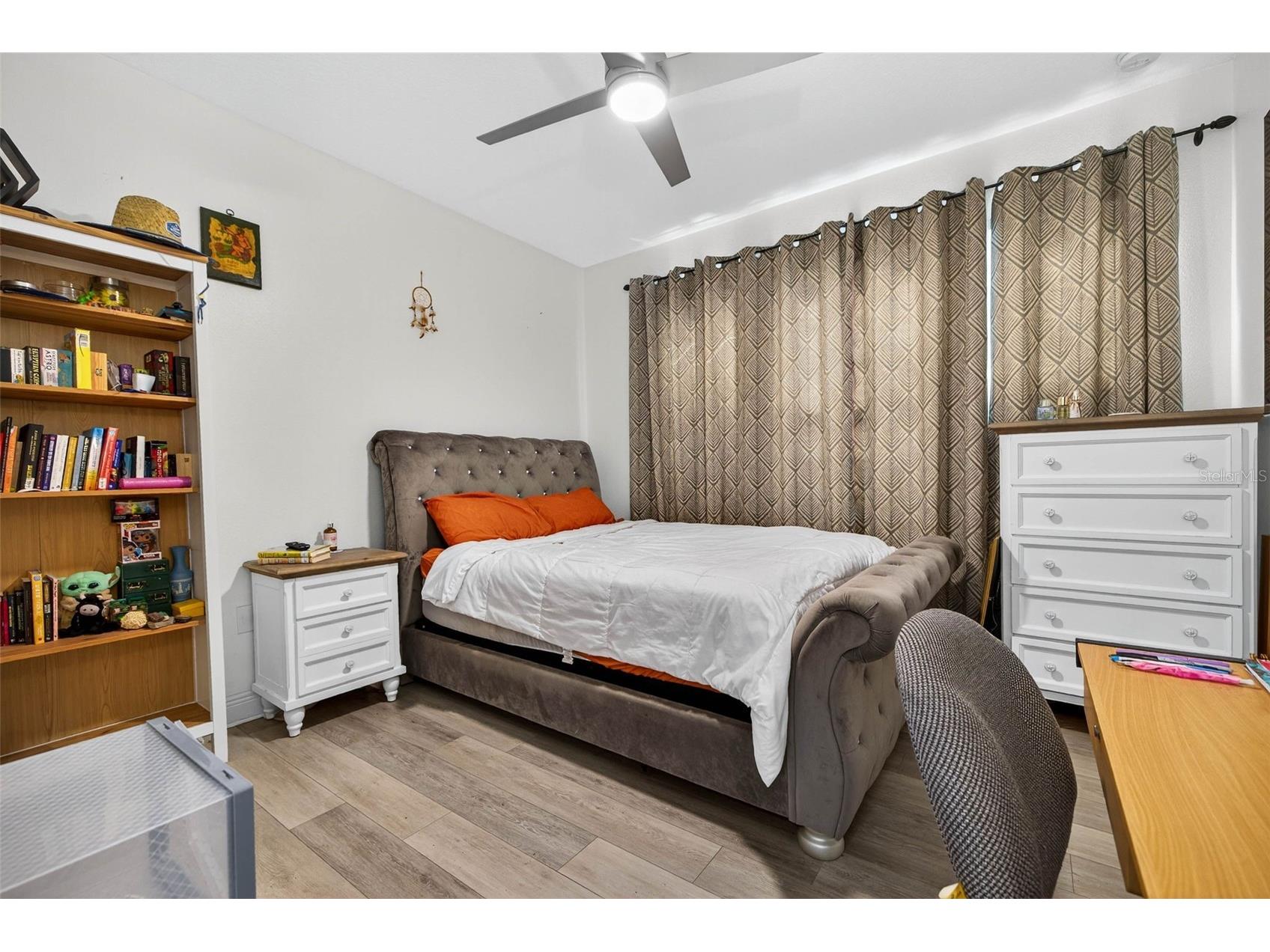 3059 3rd Avenue N Saint Petersburg FL 33713 TB8438067 image25