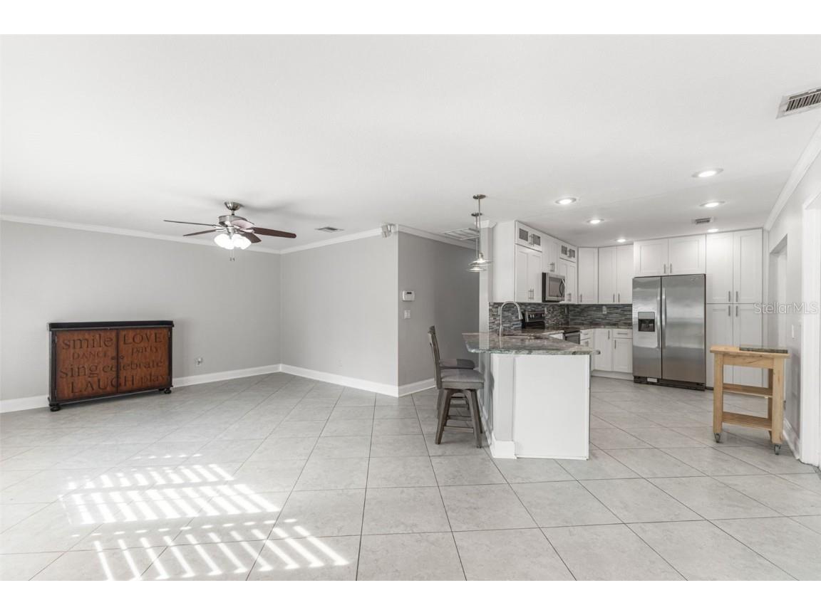 3059 Hickory Drive Largo FL 33770 - MCKAY CREEK TB8452453 image9