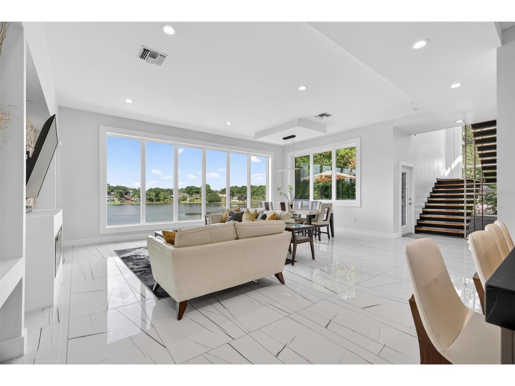 3059 S Lakeshore Court Eustis FL 32726 - LAKE LOUISE O6410630 image13