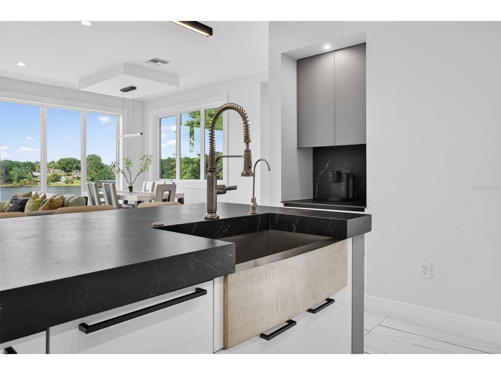 3059 S Lakeshore Court Eustis FL 32726 - LAKE LOUISE O6410630 image18