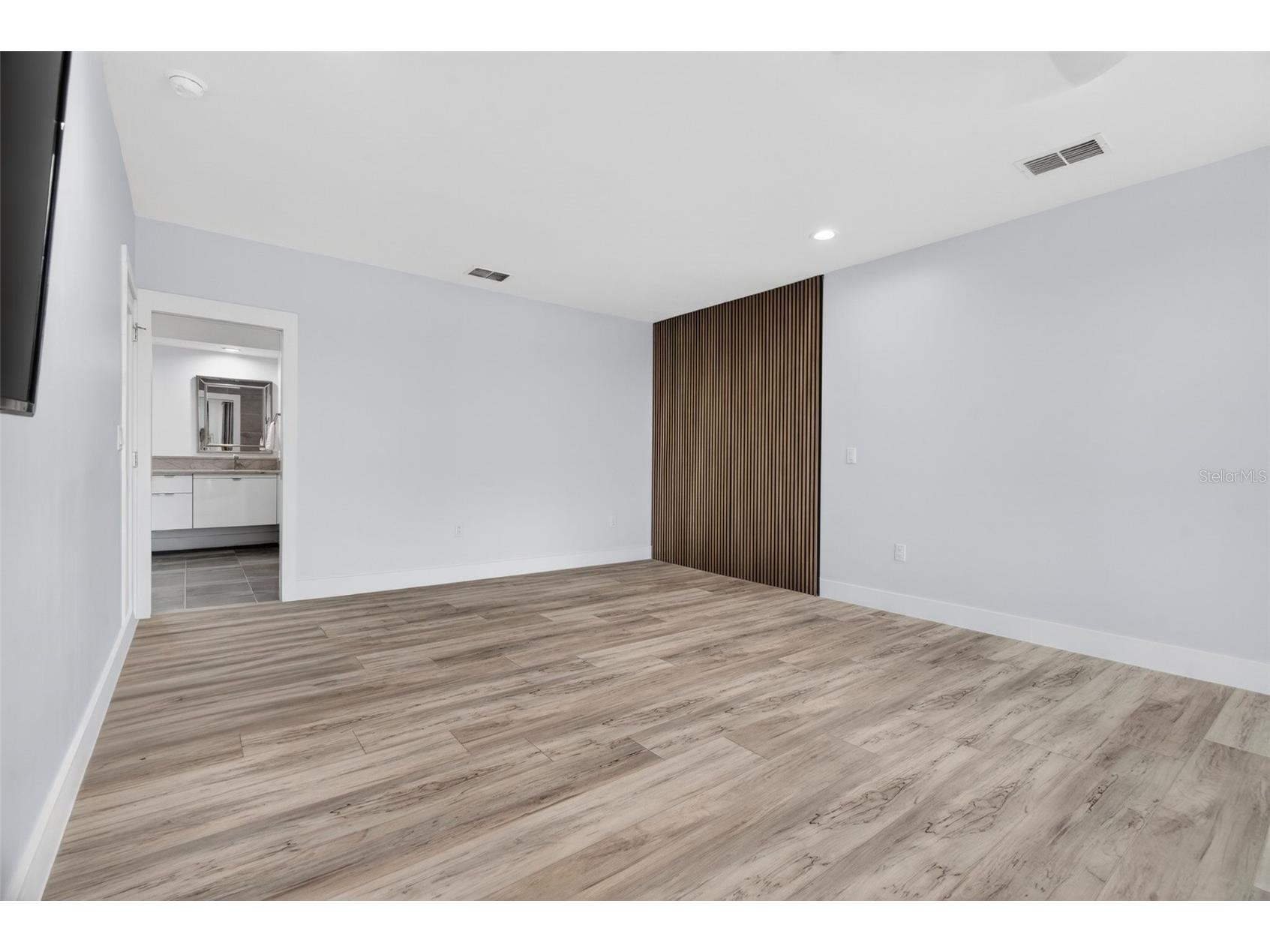 3059 S Lakeshore Court Eustis FL 32726 - LAKE LOUISE O6410630 image38