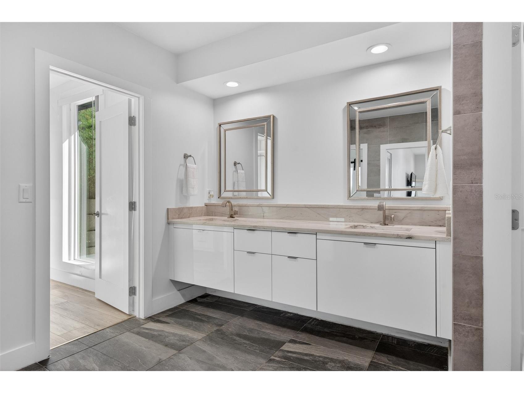 3059 S Lakeshore Court Eustis FL 32726 - LAKE LOUISE O6410630 image43