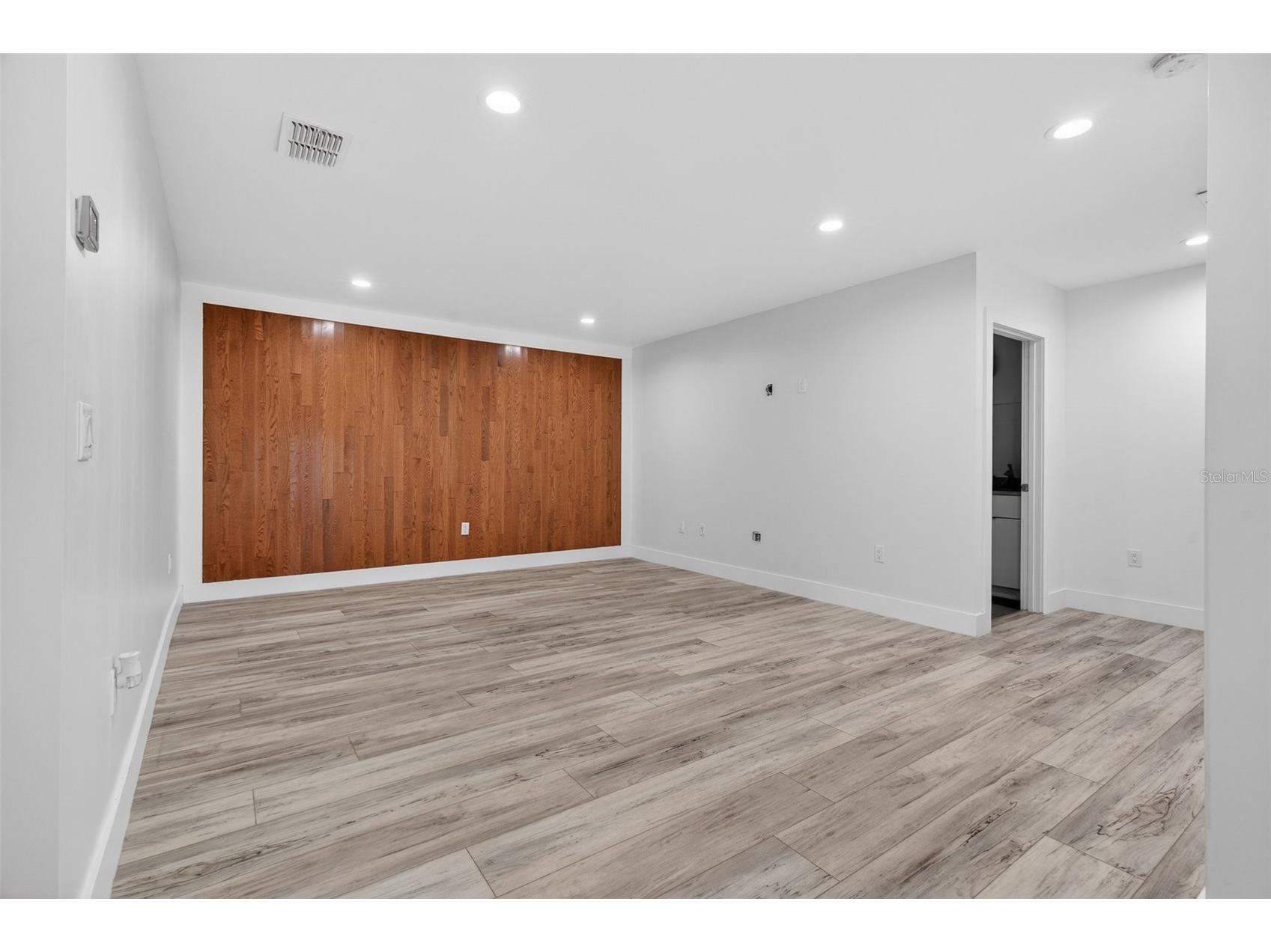 3059 S Lakeshore Court Eustis FL 32726 - LAKE LOUISE O6410630 image64
