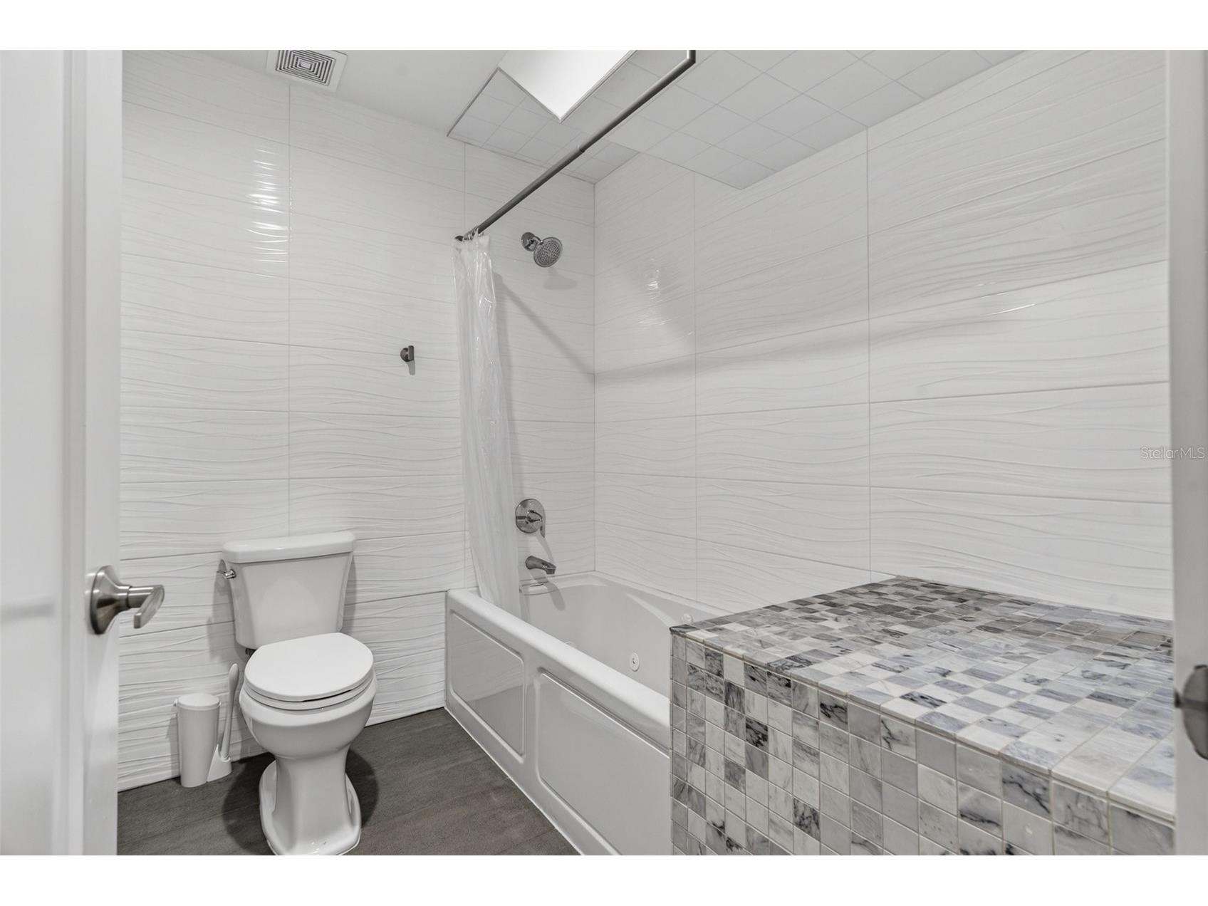 3059 S Lakeshore Court Eustis FL 32726 - LAKE LOUISE O6410630 image75