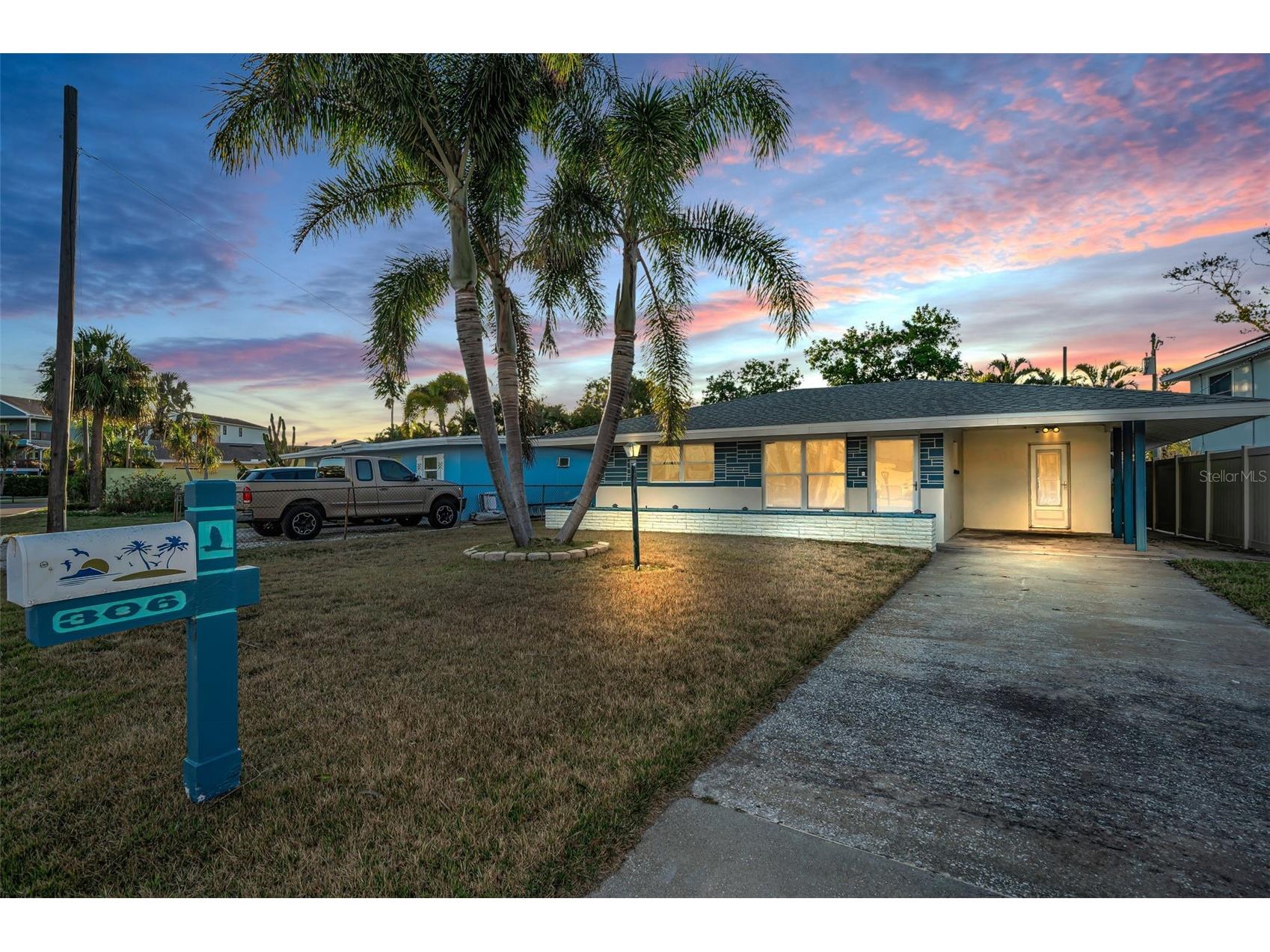 306 12th Avenue Indian Rocks Beach FL 33785 TB8480750 image1