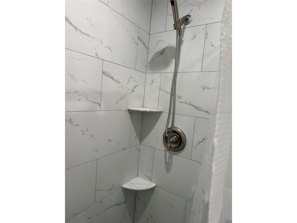 306 19th St. East Bradenton FL 34208 A4656643 image16