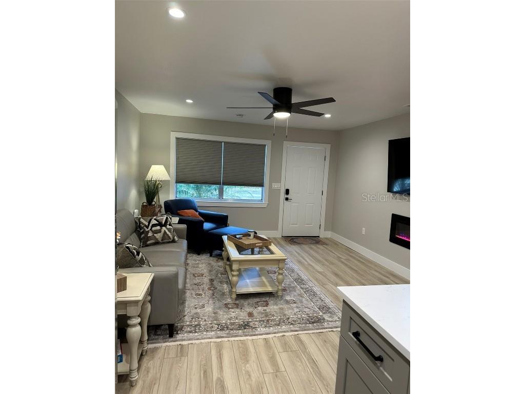 306 19th St. East Bradenton FL 34208 A4656643 image9