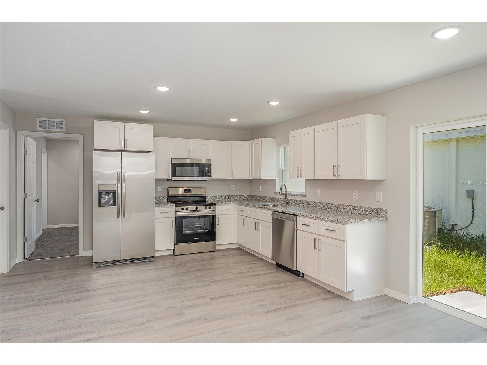 306/308 Ave P Nw Winter Haven FL 33881 L4960150 image4