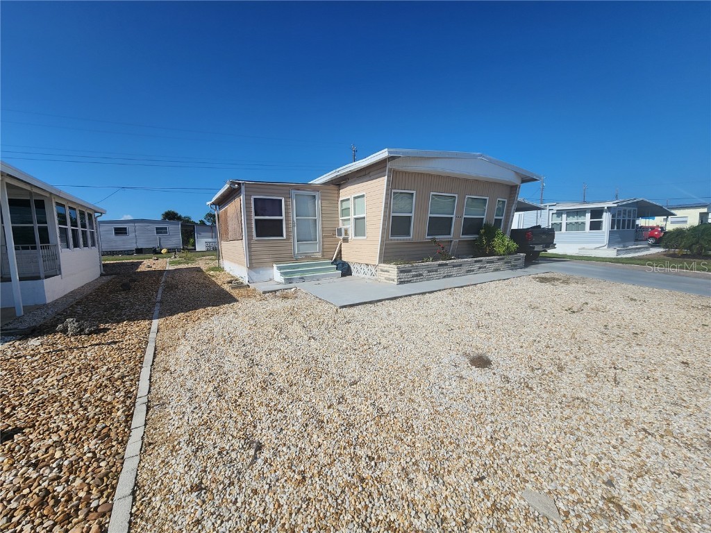 306 49th Avenue W Bradenton FL 34207 A4653837 image2