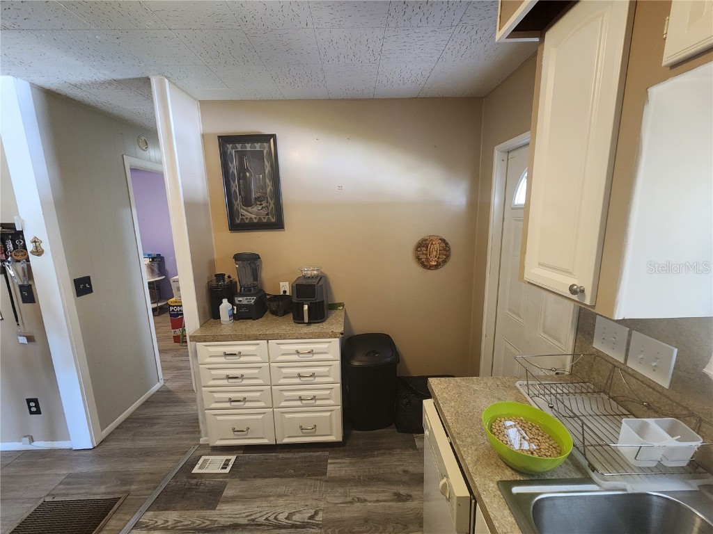 306 49th Avenue W Bradenton FL 34207 A4653837 image7