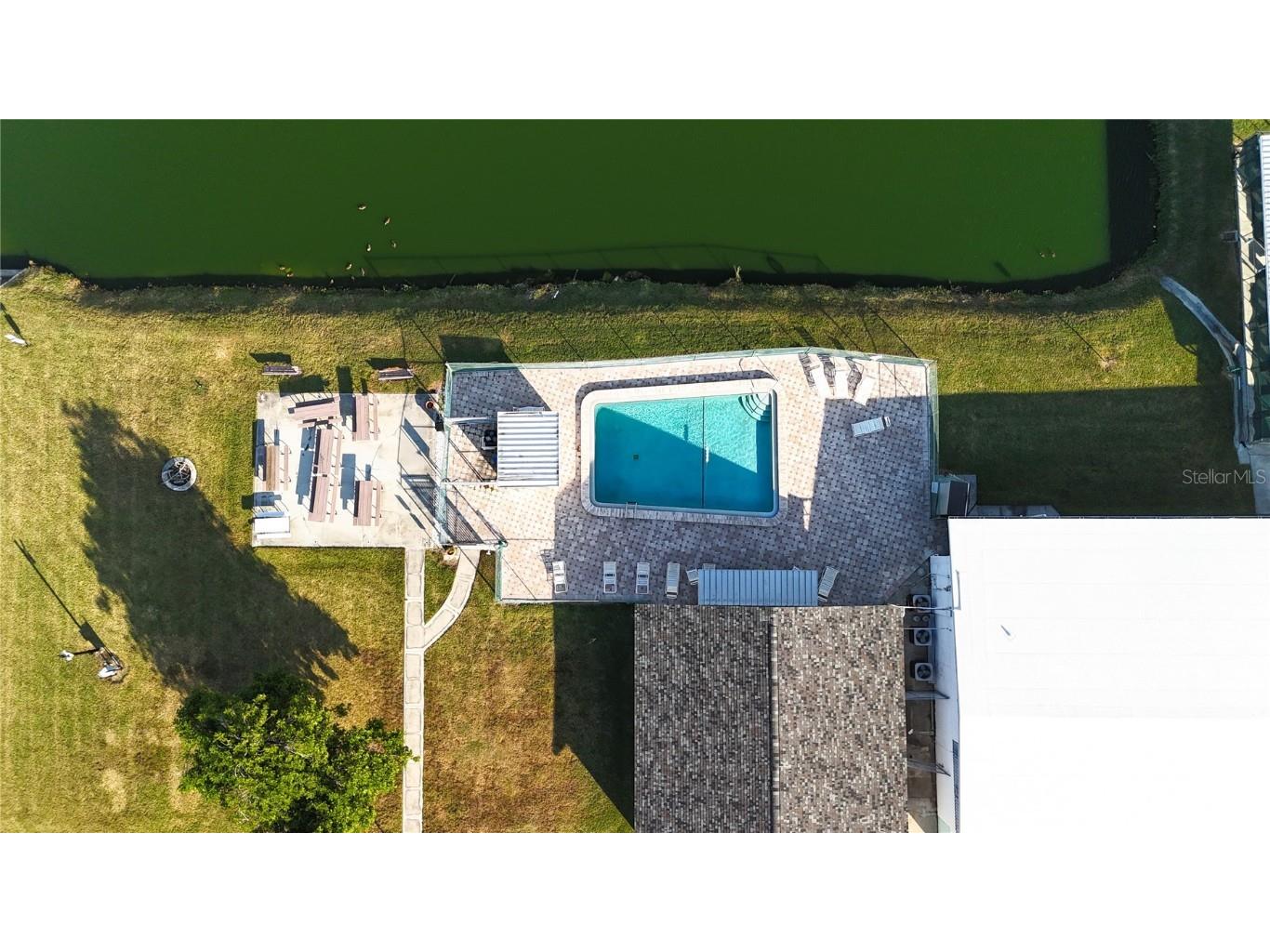 306 50th Avenue Plaza E Bradenton FL 34203 A4666841 image4