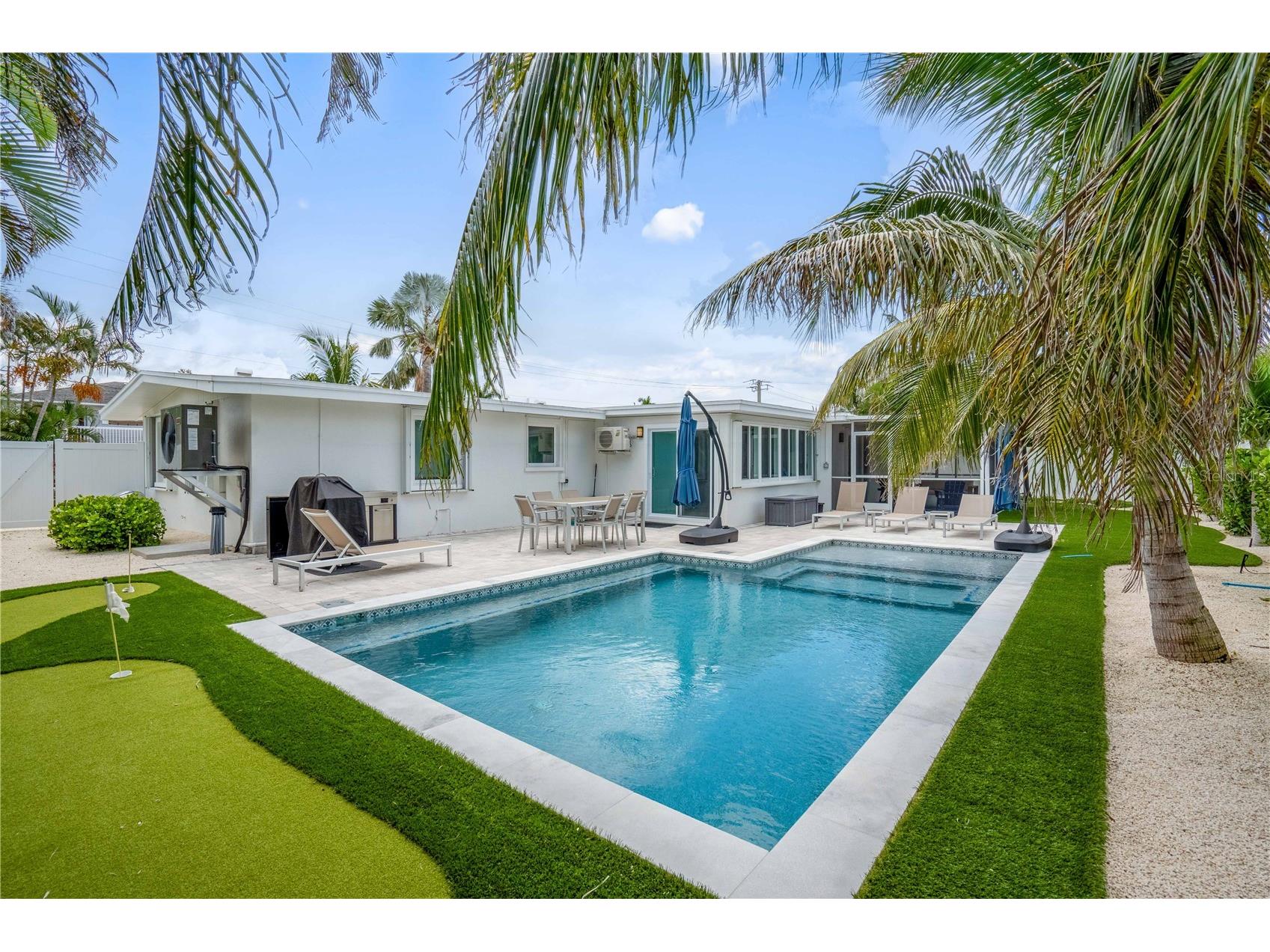 306 66th Street Holmes Beach FL 34217 A4678590 image2