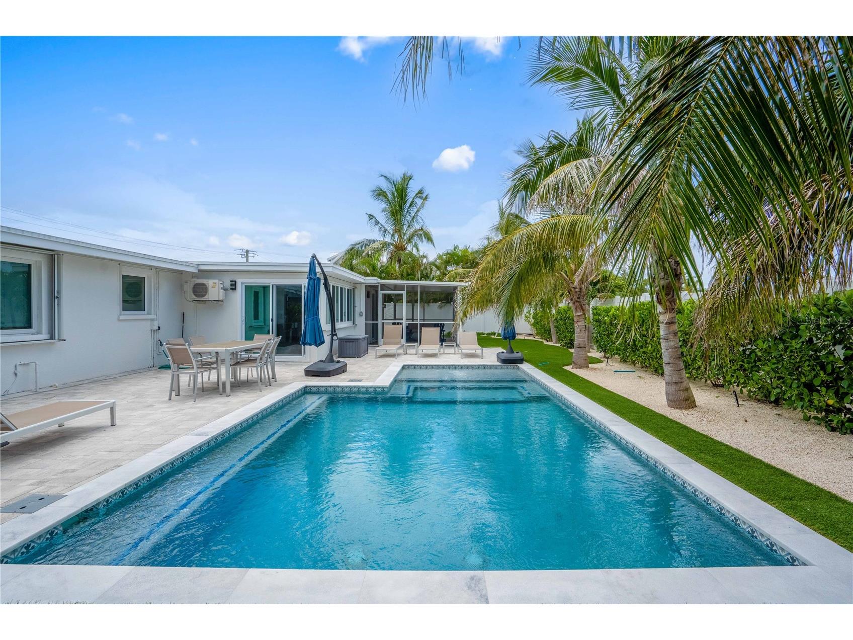 306 66th Street Holmes Beach FL 34217 A4678590 image4