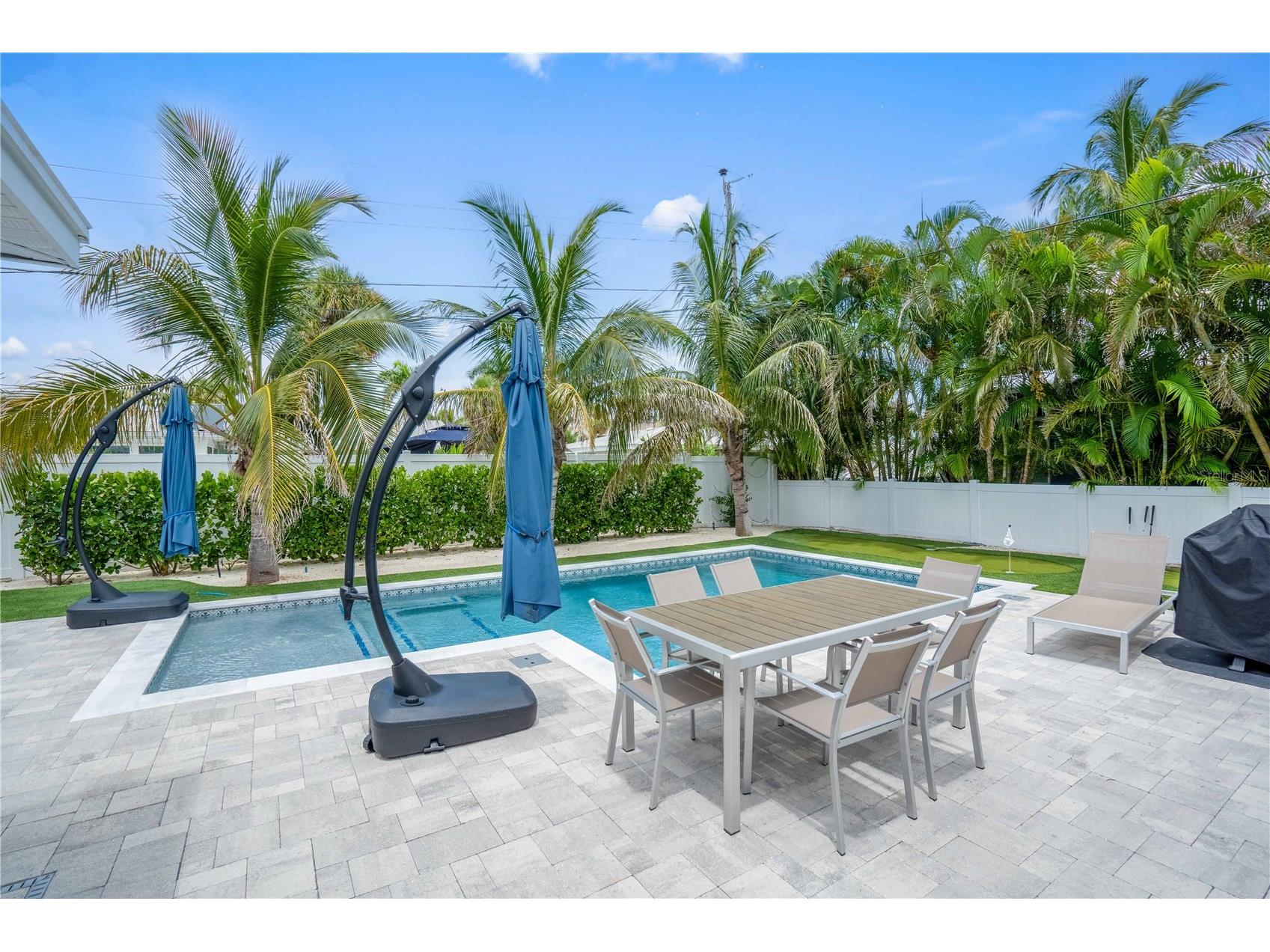306 66th Street Holmes Beach FL 34217 A4678590 image6
