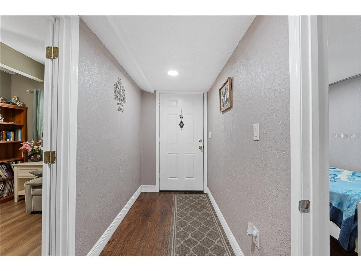 306 Avenue A Wahneta E Winter Haven FL 33880 TB8464408 image6