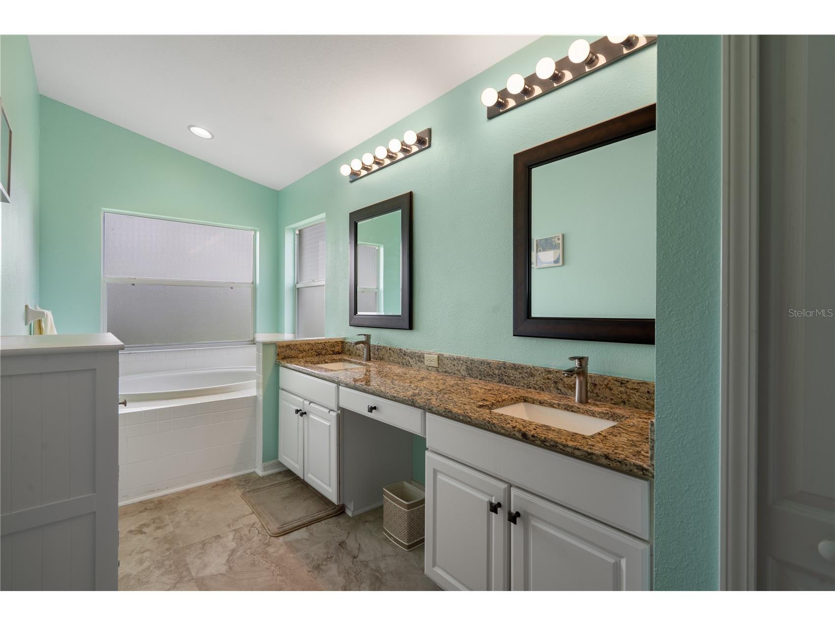 306 Barrington Court Spring Hill FL 34609 W7886547 image30
