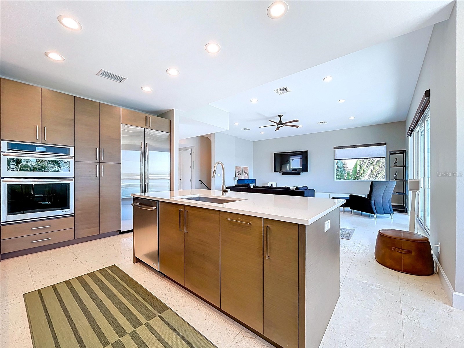 306 Bay Plz Treasure Island FL 33706 - BLIND PASS TB8502233 image19
