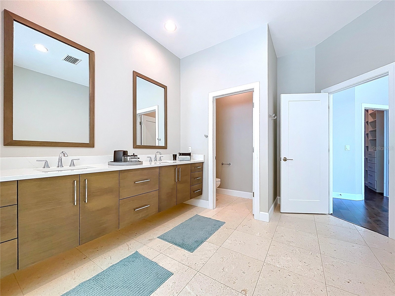 306 Bay Plz Treasure Island FL 33706 - BLIND PASS TB8502233 image27