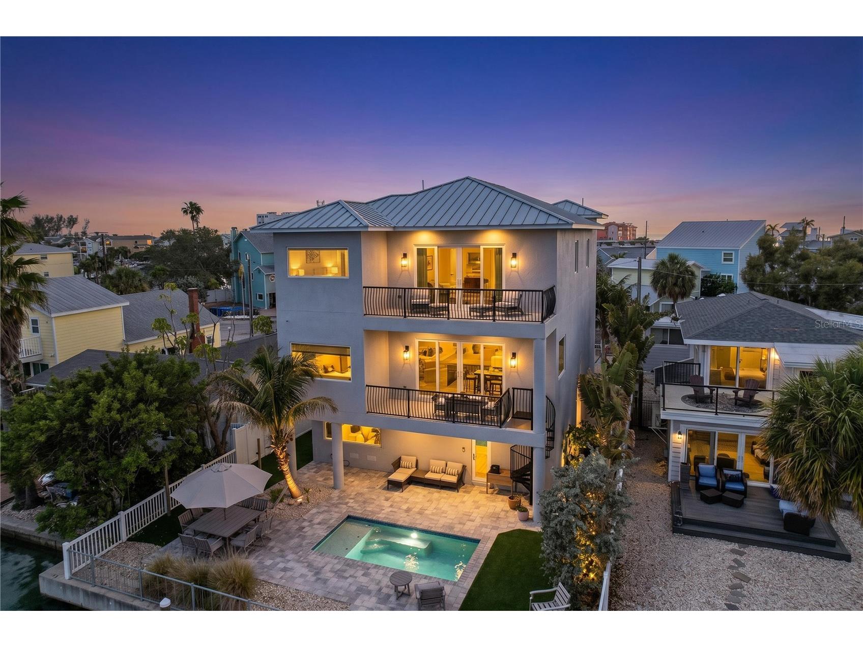 306 Bay Plz Treasure Island FL 33706 - BLIND PASS TB8502233 image4