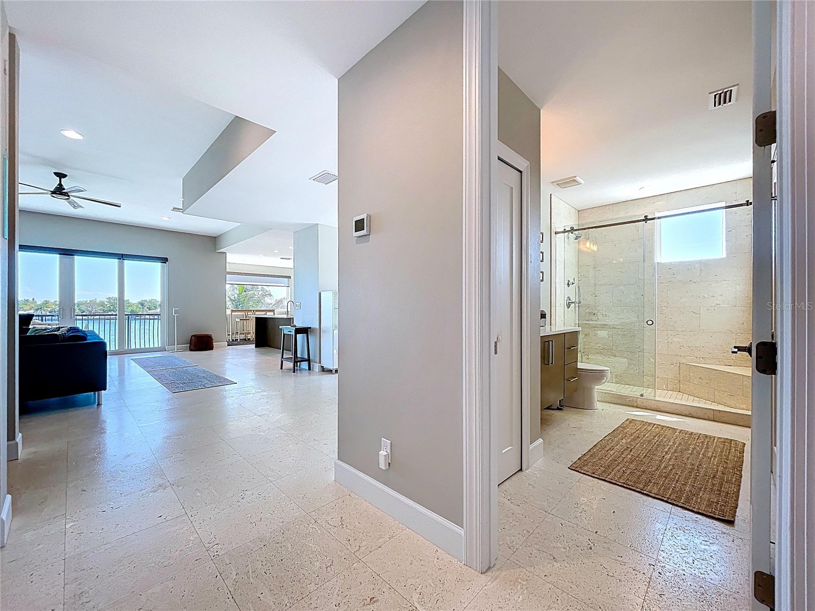 306 Bay Plz Treasure Island FL 33706 - BLIND PASS TB8502233 image47