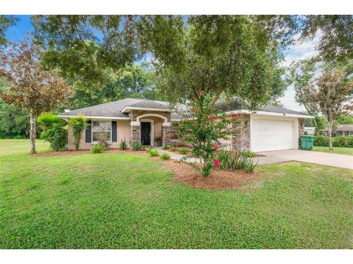 306 Brookstone Lane Fruitland Park FL 34731 OM681353 image1