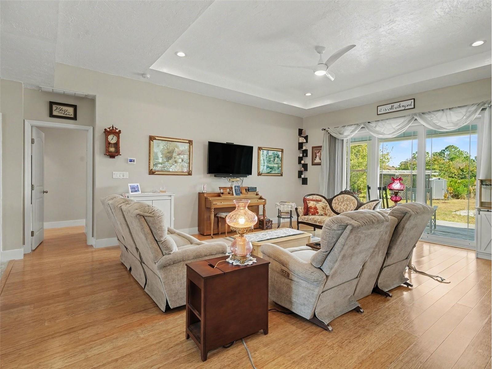 306 Calendar Street Port Charlotte FL 33954 C7520887 image8