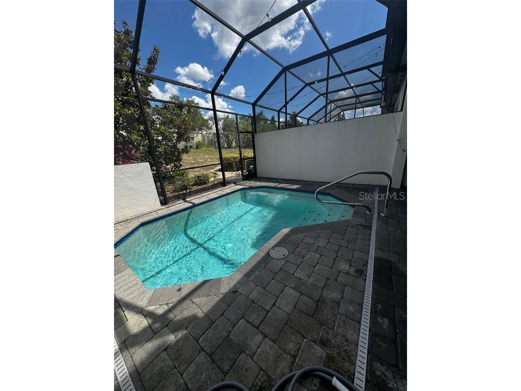 306 Captiva Drive Davenport FL 33896 O6318812 image2