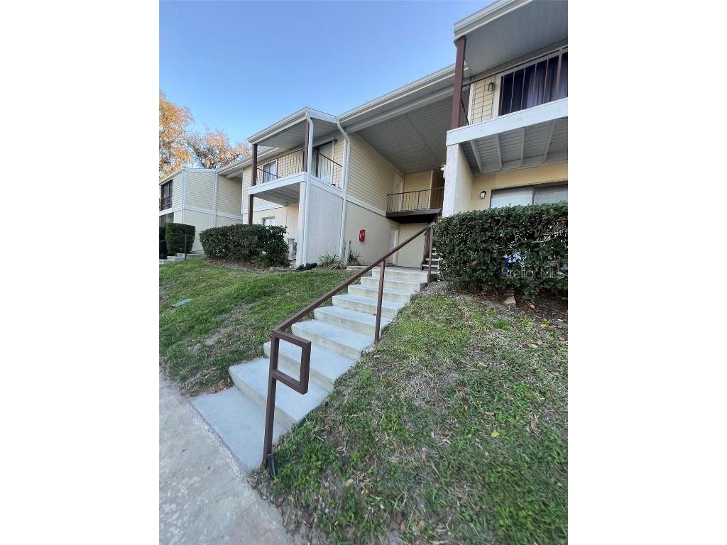 306 Cherokee Court #B Altamonte Springs FL 32701 O6176351 image1