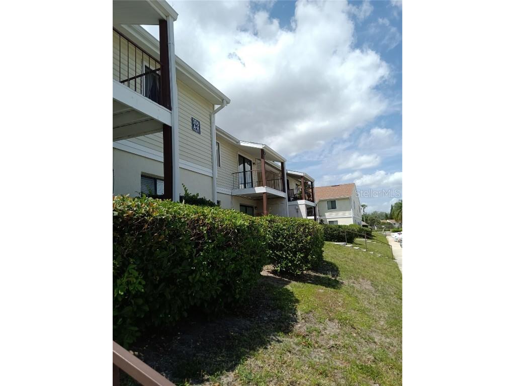306 Cherokee Court #F Altamonte Springs FL 32701 O6188076 image1