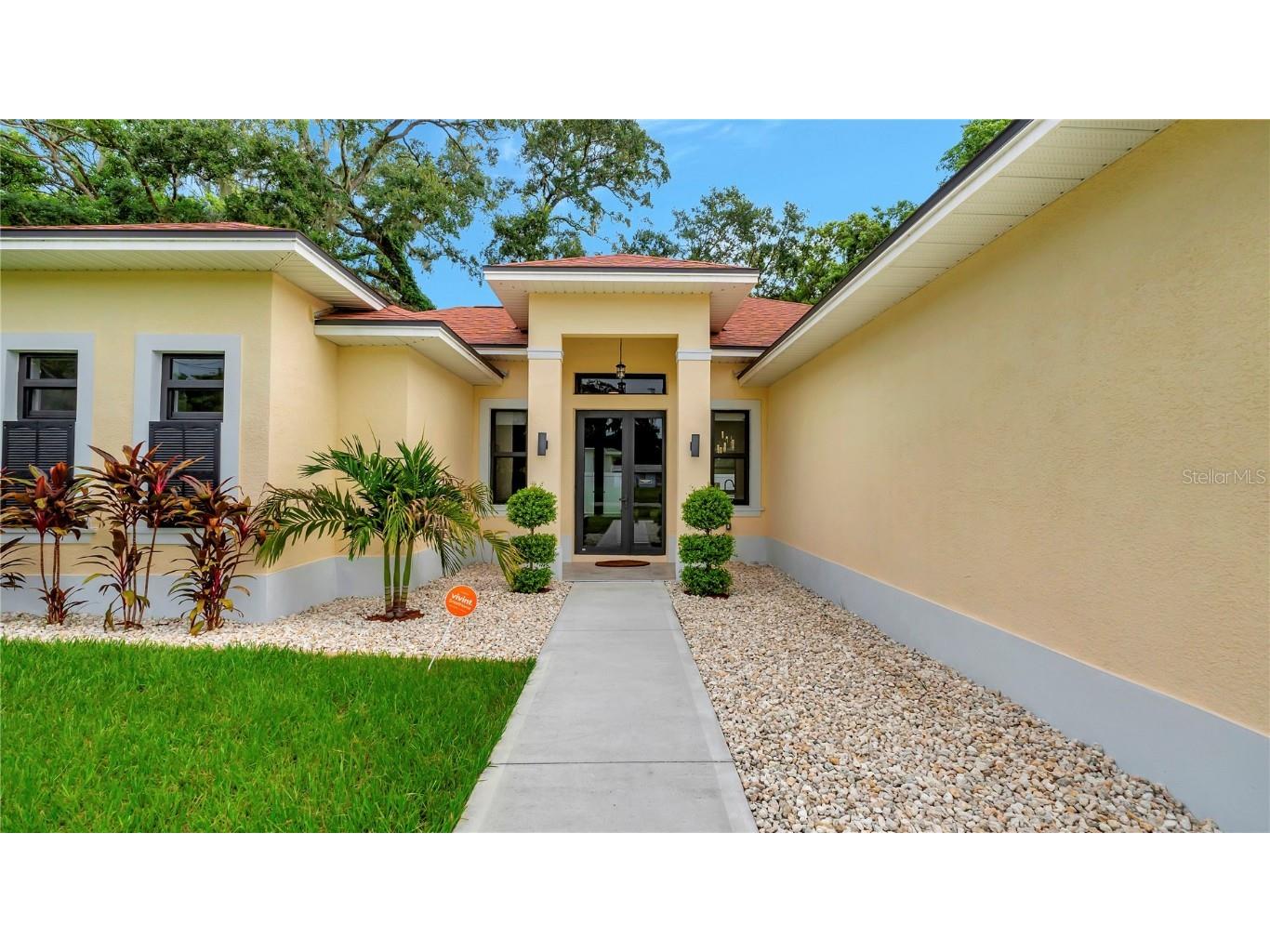 306 E Clay Avenue Brandon FL 33510 TB8450757 image2