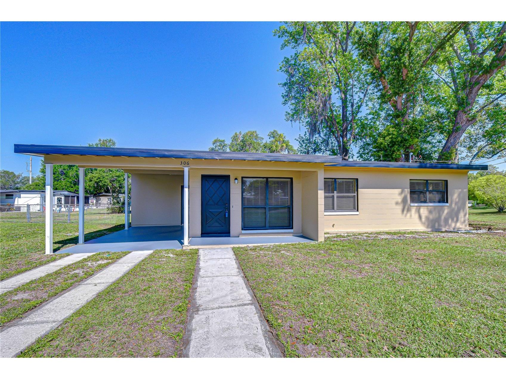 306 E Langford Drive Plant City FL 33563 TB8491196 image1