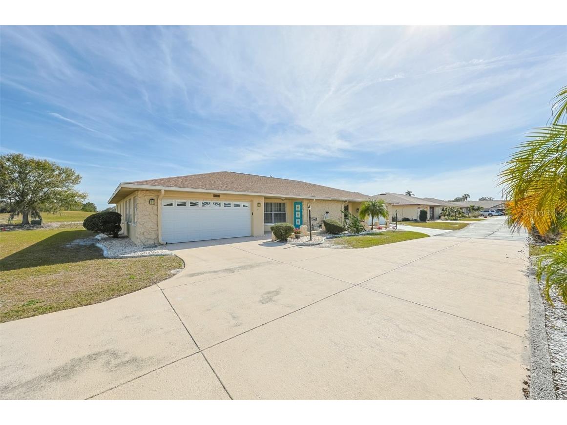 306 Faircross Circle Sun City Center FL 33573 T3502399 image1