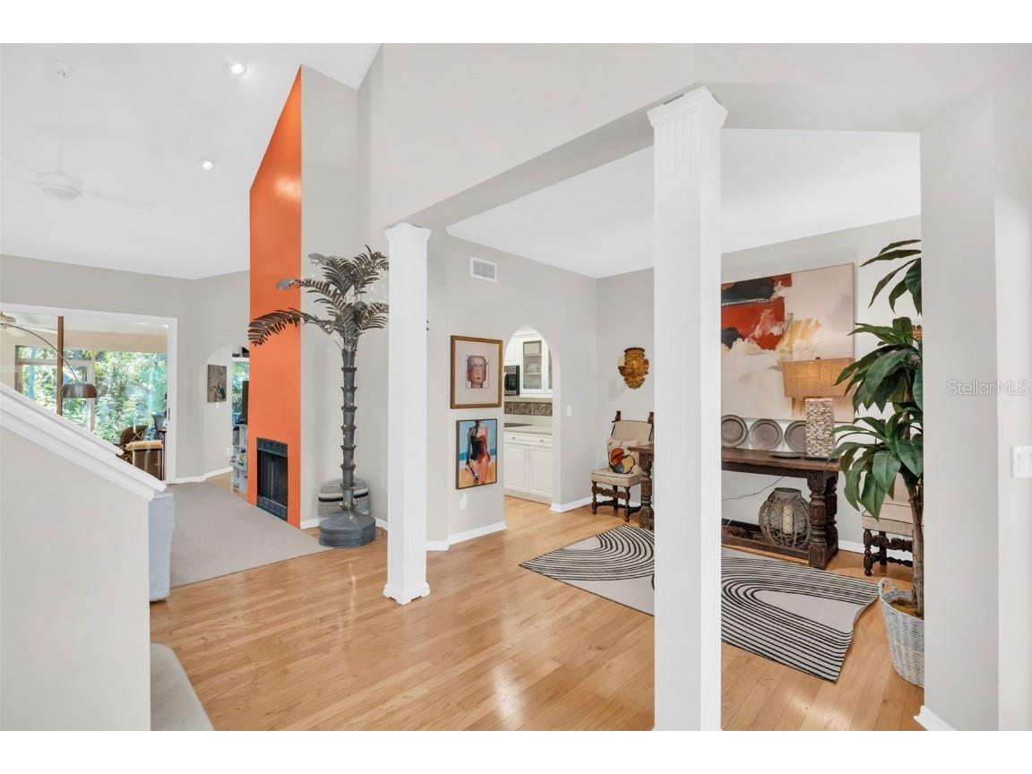 306 Fan Palm Court NE Saint Petersburg FL 33703 TB8445517 image12