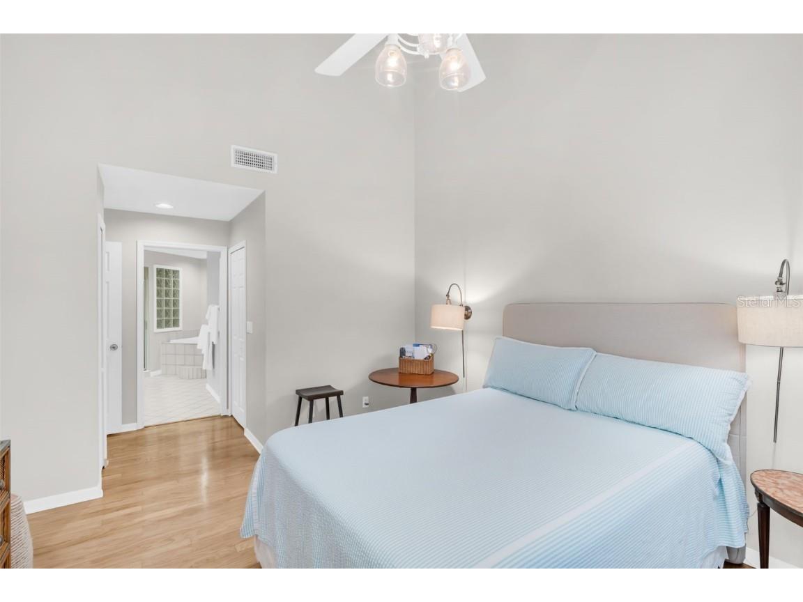 306 Fan Palm Court NE Saint Petersburg FL 33703 TB8445517 image22